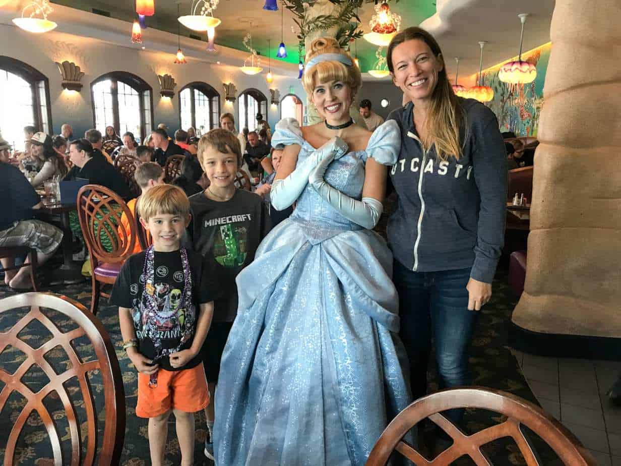 Eating Gluten-free Food in Disneyland